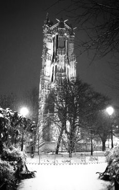 Luc Dartois 2009 - Paris la nuit sous la neige, tour Saint-Jacques