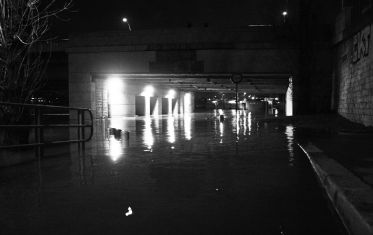 Luc Dartois 2018 - Paris by night flood, tunnel under water