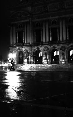 Luc Dartois 2019 - Paris la nuit sous la pluie, Opéra Garnier (2)