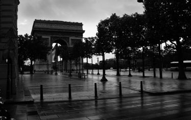 Luc Dartois 2020 - Paris under containment, L‘Arc de Triomphe (4)