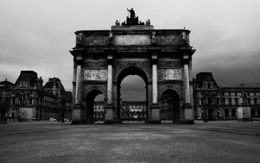 Luc Dartois 2020 - Paris under containment, Arch of triumph of the Carrousel (3)