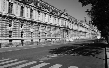 Luc Dartois 2020 - Paris under containment, Louvre Museum (2)