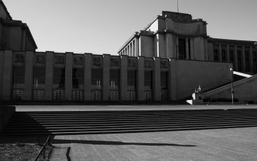 Luc Dartois 2020 - Paris under containment, Trocadero (3)