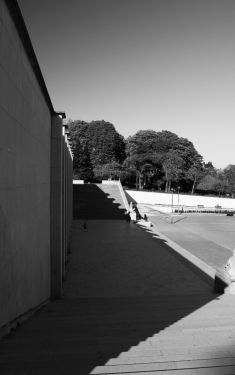 Luc Dartois 2020 - Paris under containment, Trocadero (4)