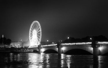 Luc Dartois 2016 - Paris by night flood, Concorde bridge and Ferris Wheel