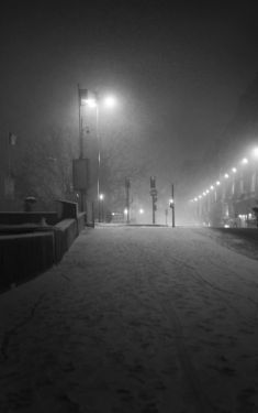 Luc Dartois 2018 - Paris la nuit sous la neige, quai Voltaire