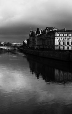 Luc Dartois 2020 - Paris under containment, Conciergerie (2)