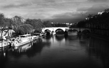 Luc Dartois 2020 - Paris under containment, Marie Bridge (2)