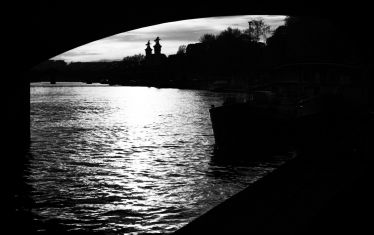 Luc Dartois 2020 - Paris under containment, Concorde Bridge