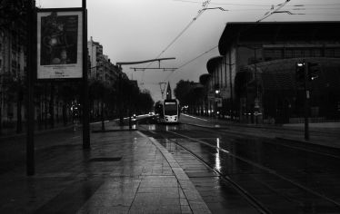 Luc Dartois 2020 - Paris under the rain, Lefebvre Boulevard (2)
