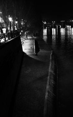 Luc Dartois 2020 - Paris la nuit, quai François Mitterrand