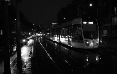 Luc Dartois 2020 - Paris la nuit sous la pluie, Boulevard Lefebvre (5)