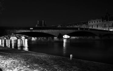 Luc Dartois 2020 - Paris by night, Carrousel bridge